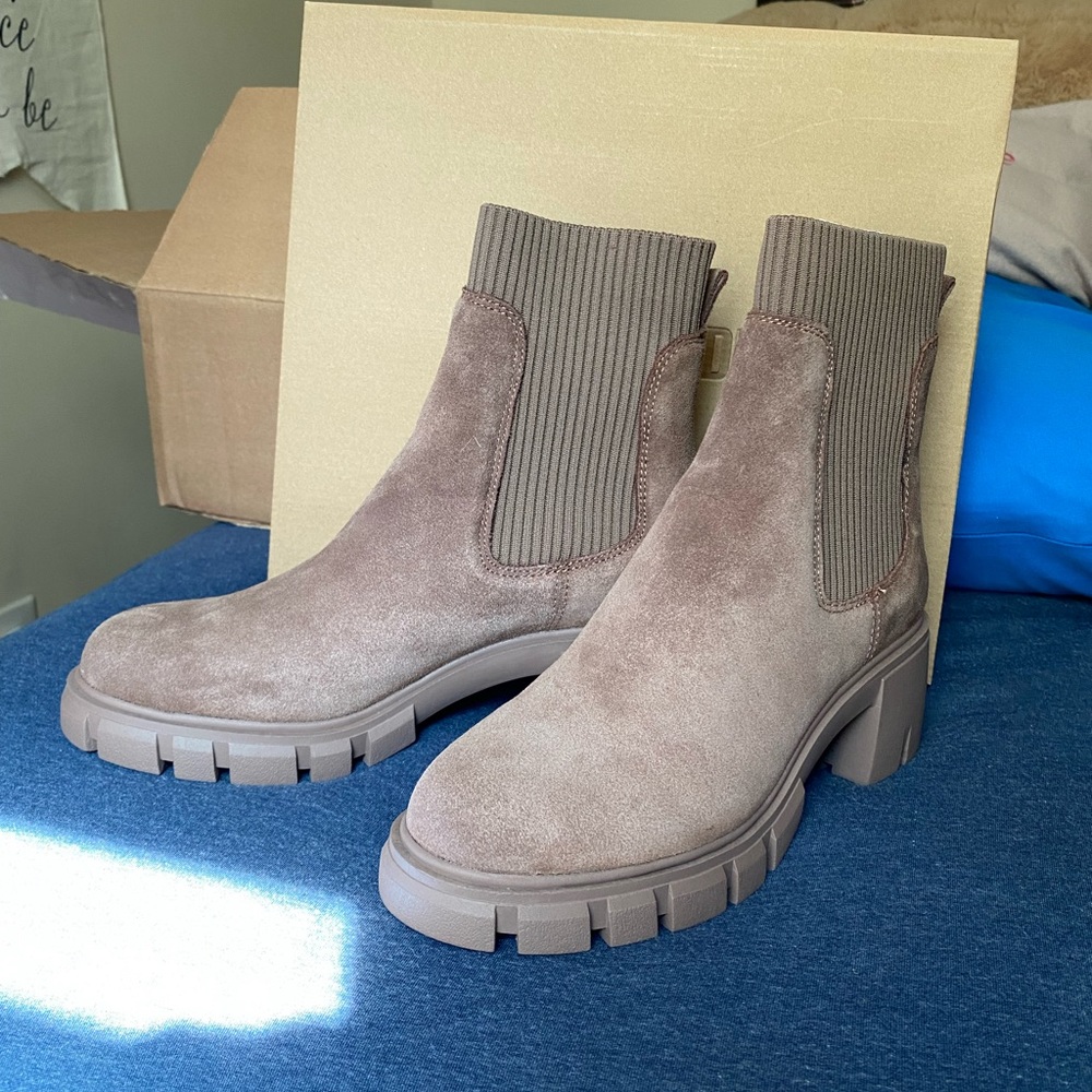 Steve Madden boots
